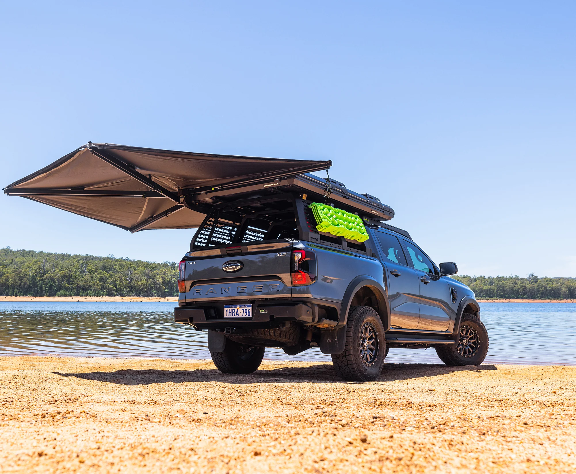 Deltawing 270 Awning (RHS, Unsupported) - Image 10