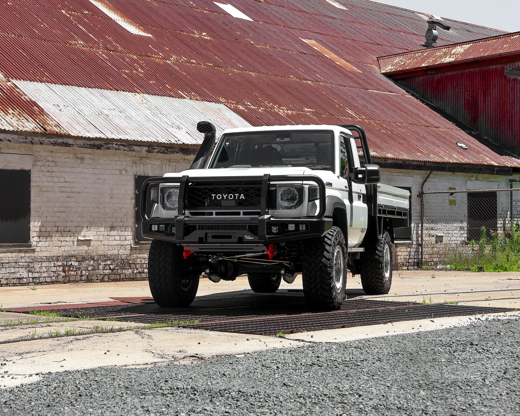 Apex Bull Bar