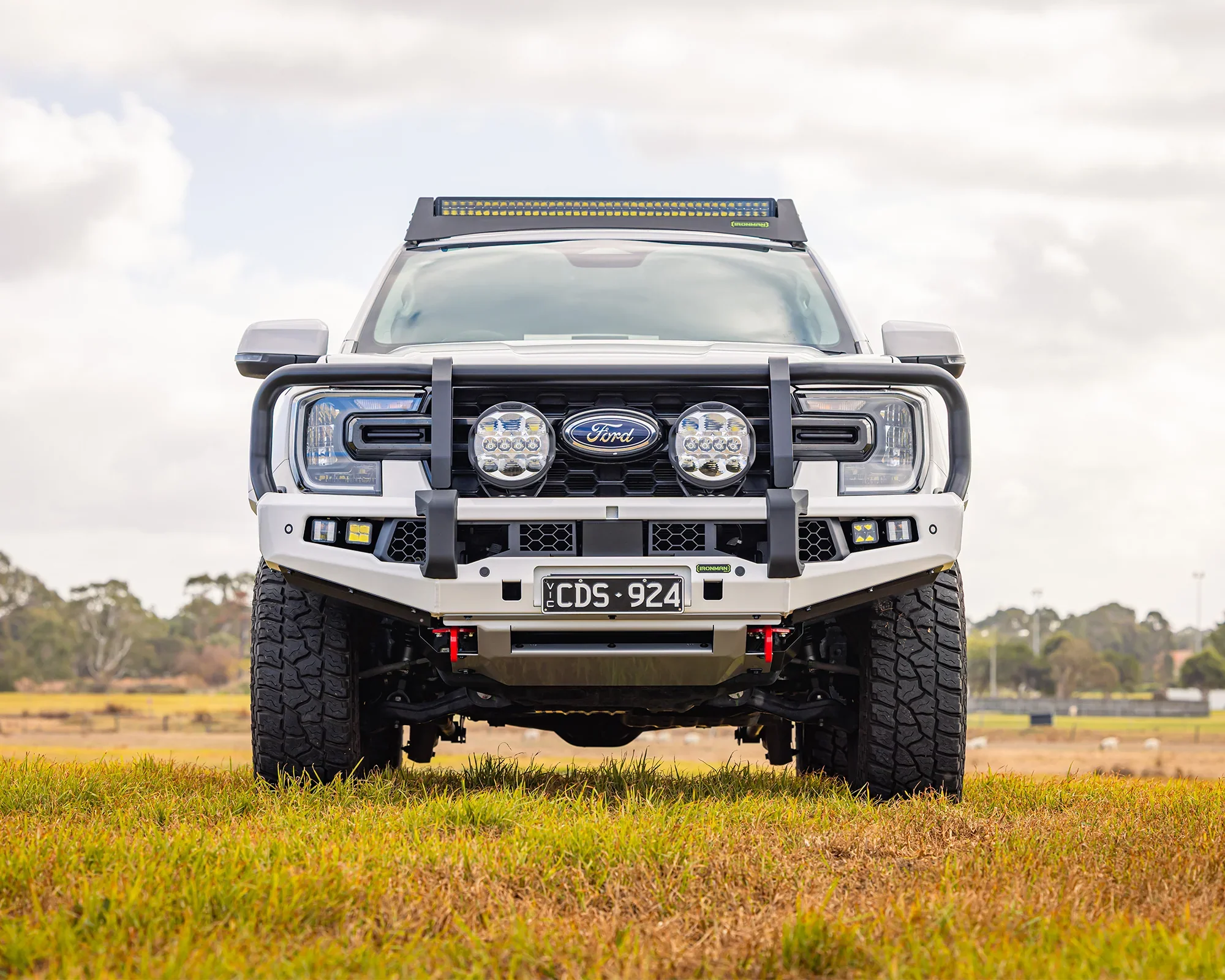 APEX Bull Bar & Lights Kit