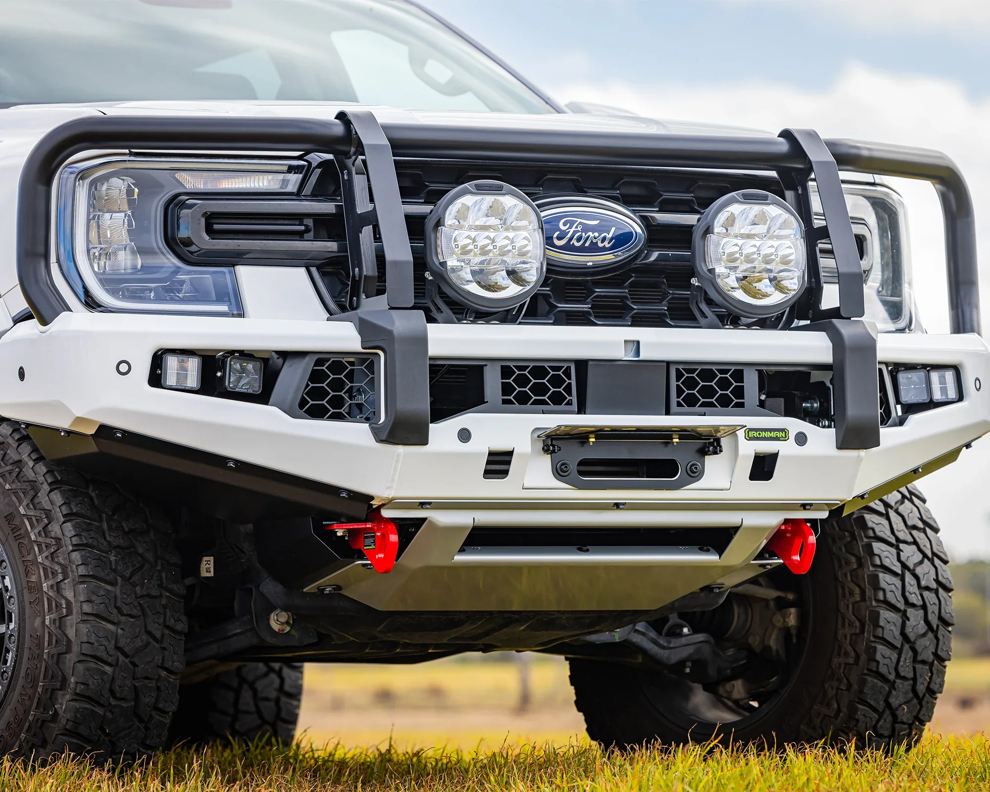 APEX Bull Bar & Lights Kit - Image 2