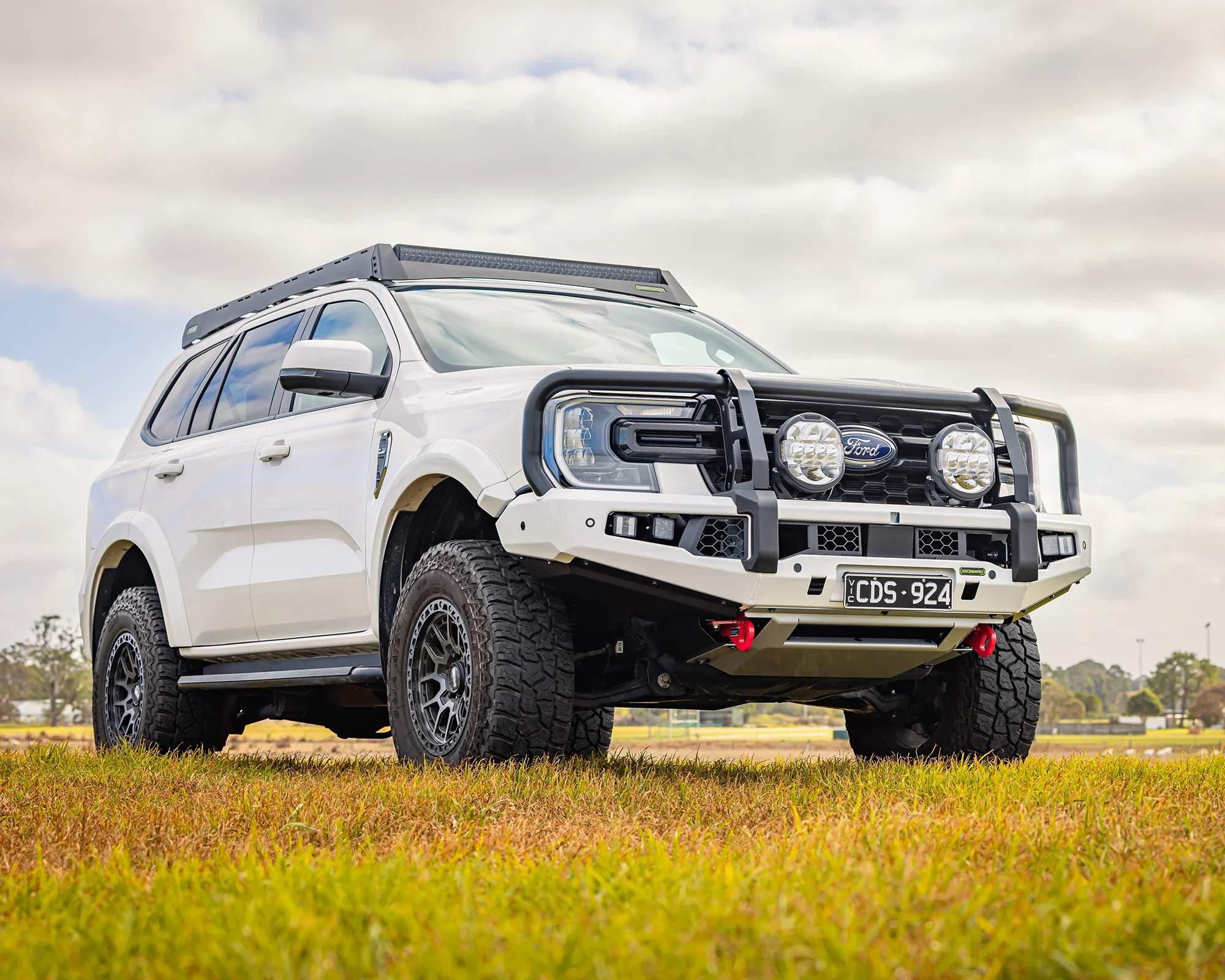 APEX Bull Bar & Lights Kit - Image 3