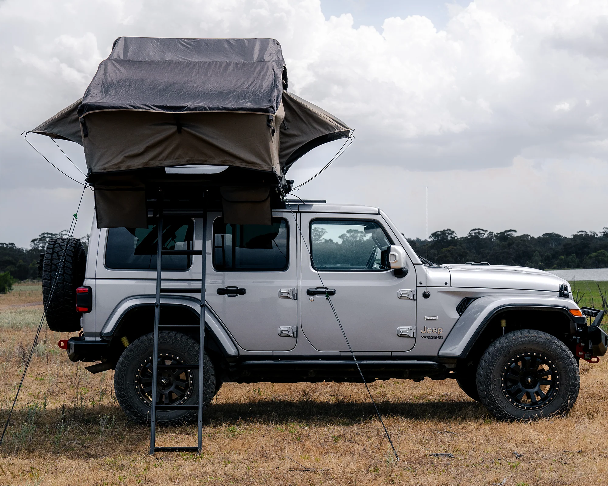 Cross 1200 MK2 - Soft Shell Rooftop Tent - Image 6