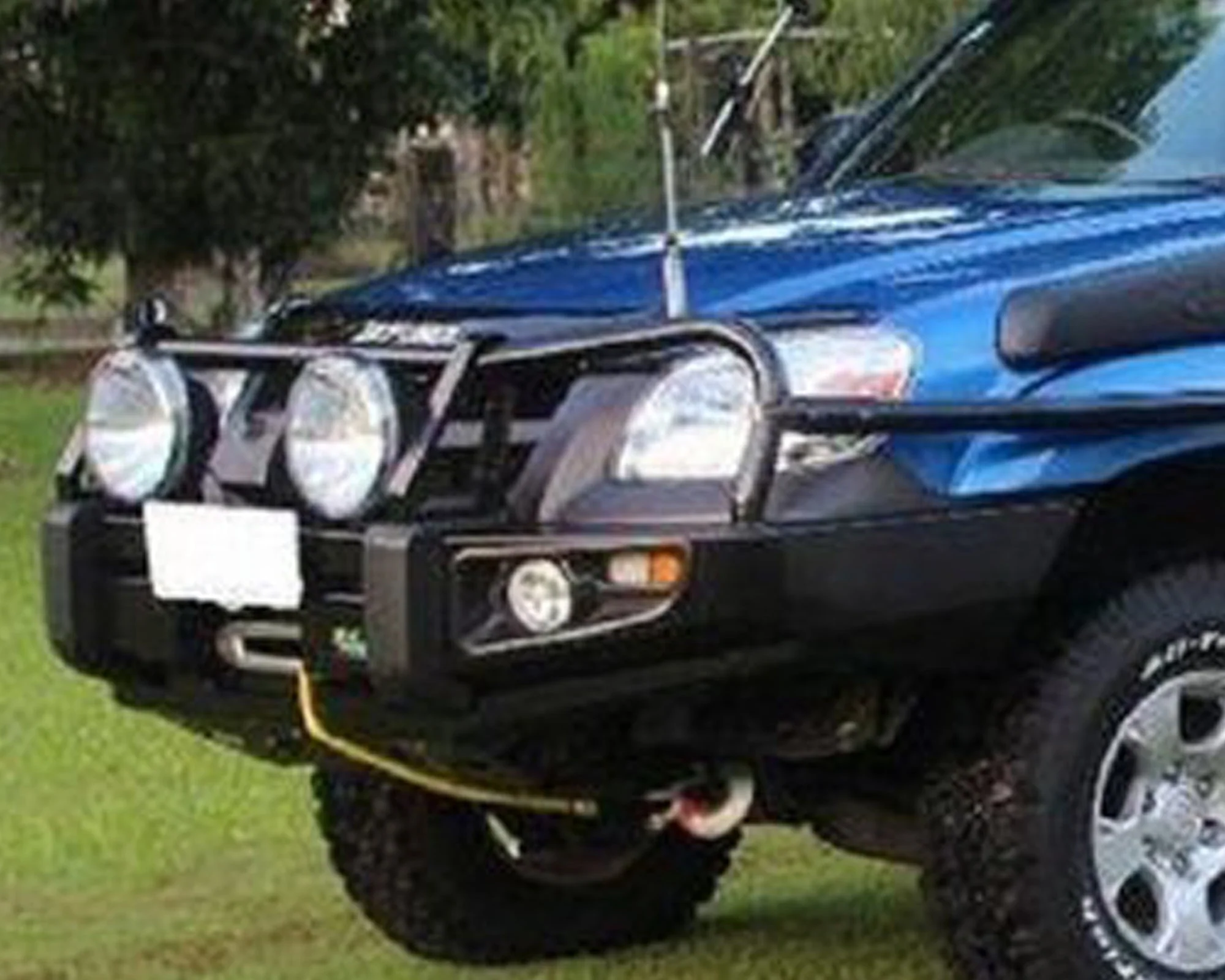 Deluxe Bull Bar - Image 3