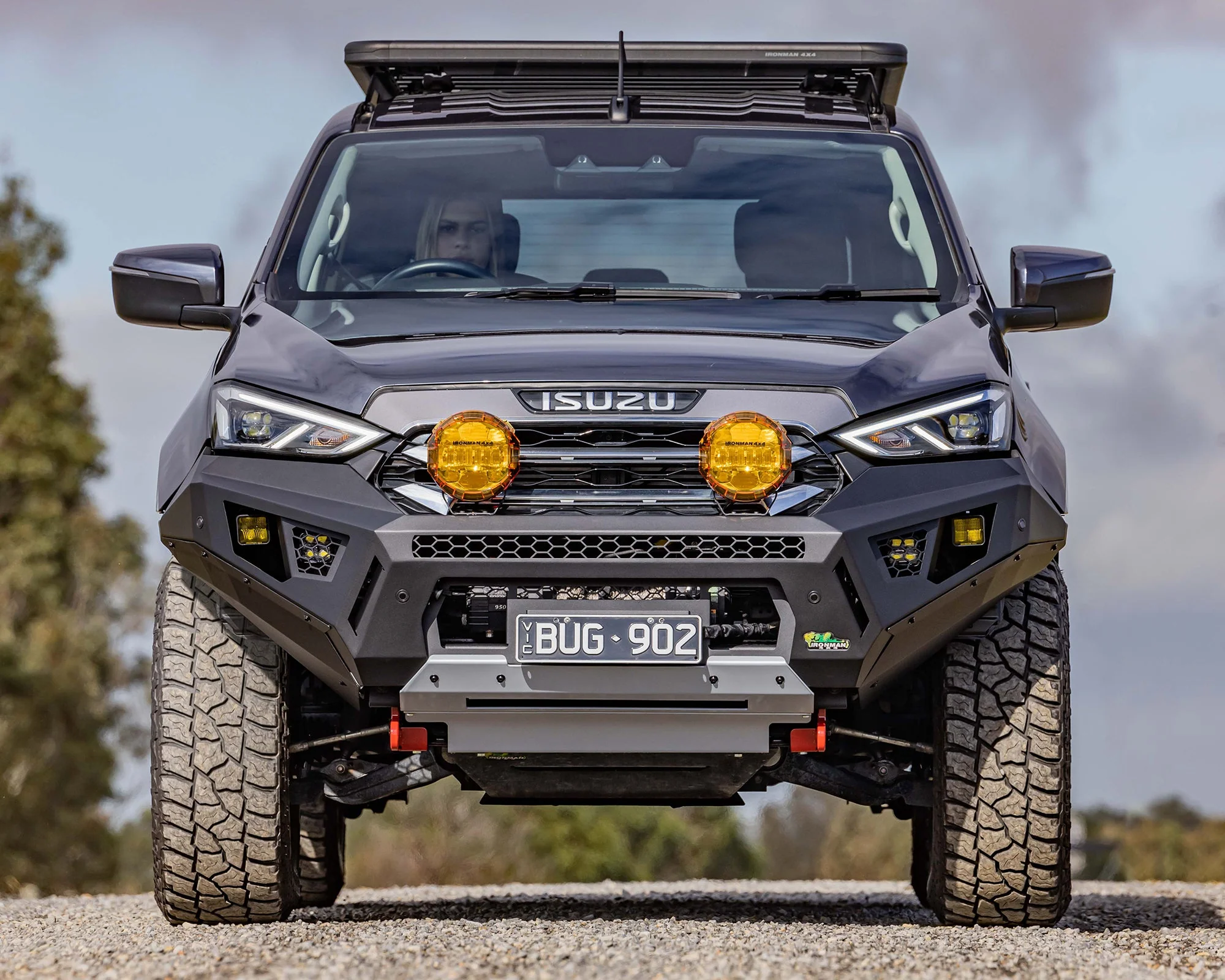 Raid Bull Bar & Lights Kit - Image 3