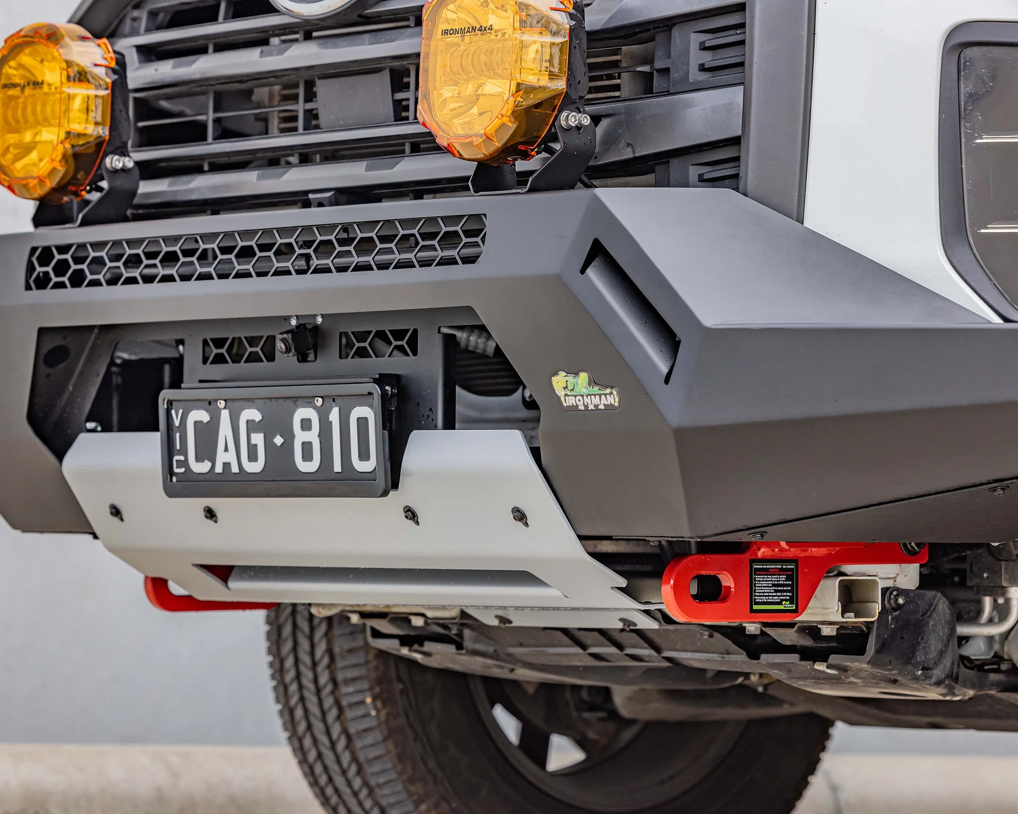 Raid Bull Bar & Lights Kit - Image 3