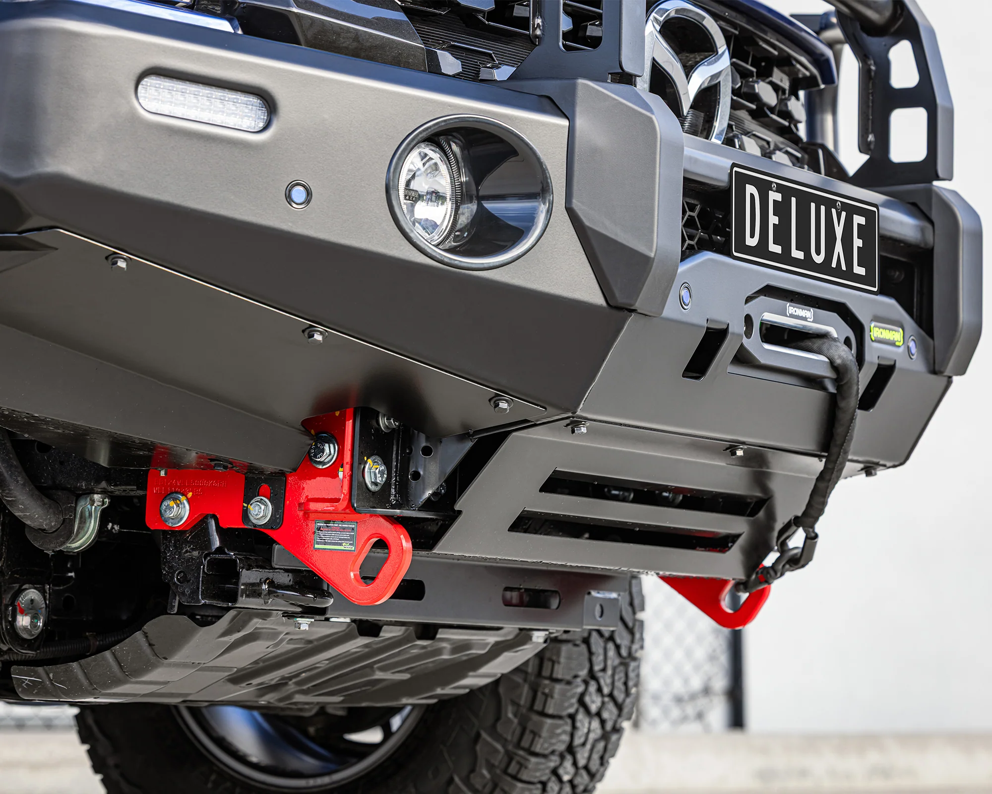 Deluxe Bull Bar - Image 3