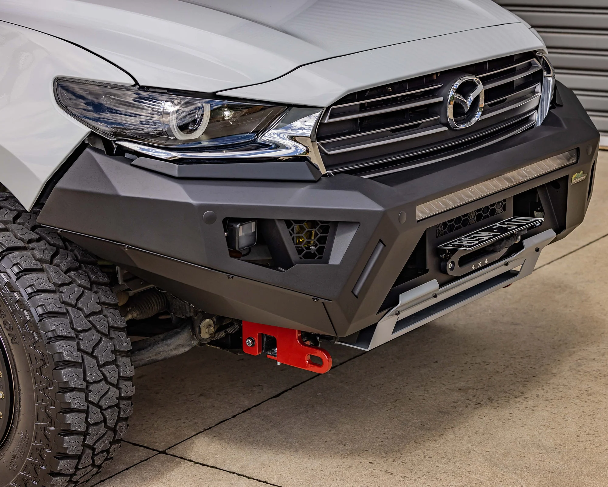 Raid Bull Bar & Lights Kit - Image 3