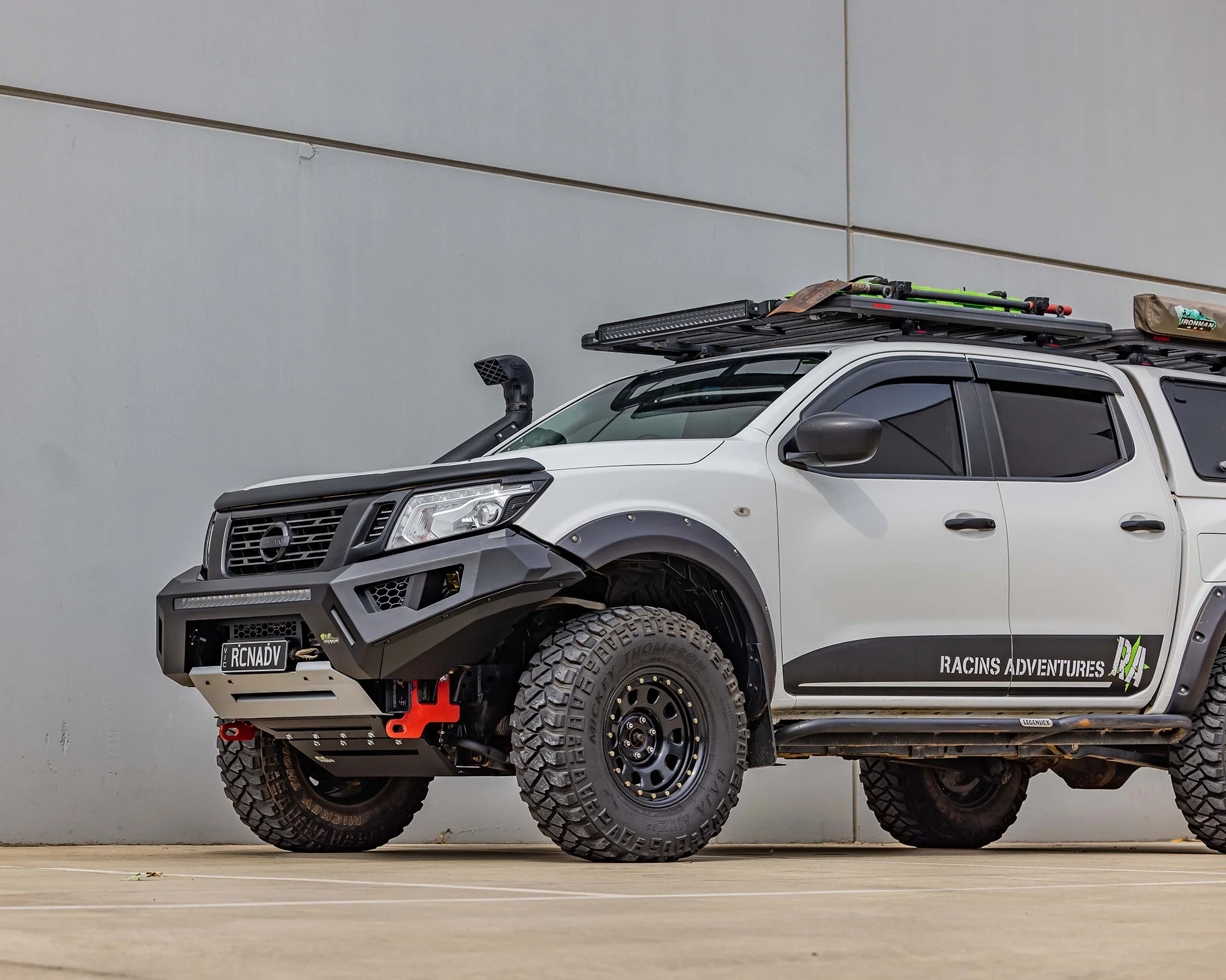 Raid Bull Bar & Lights Kit - Image 2