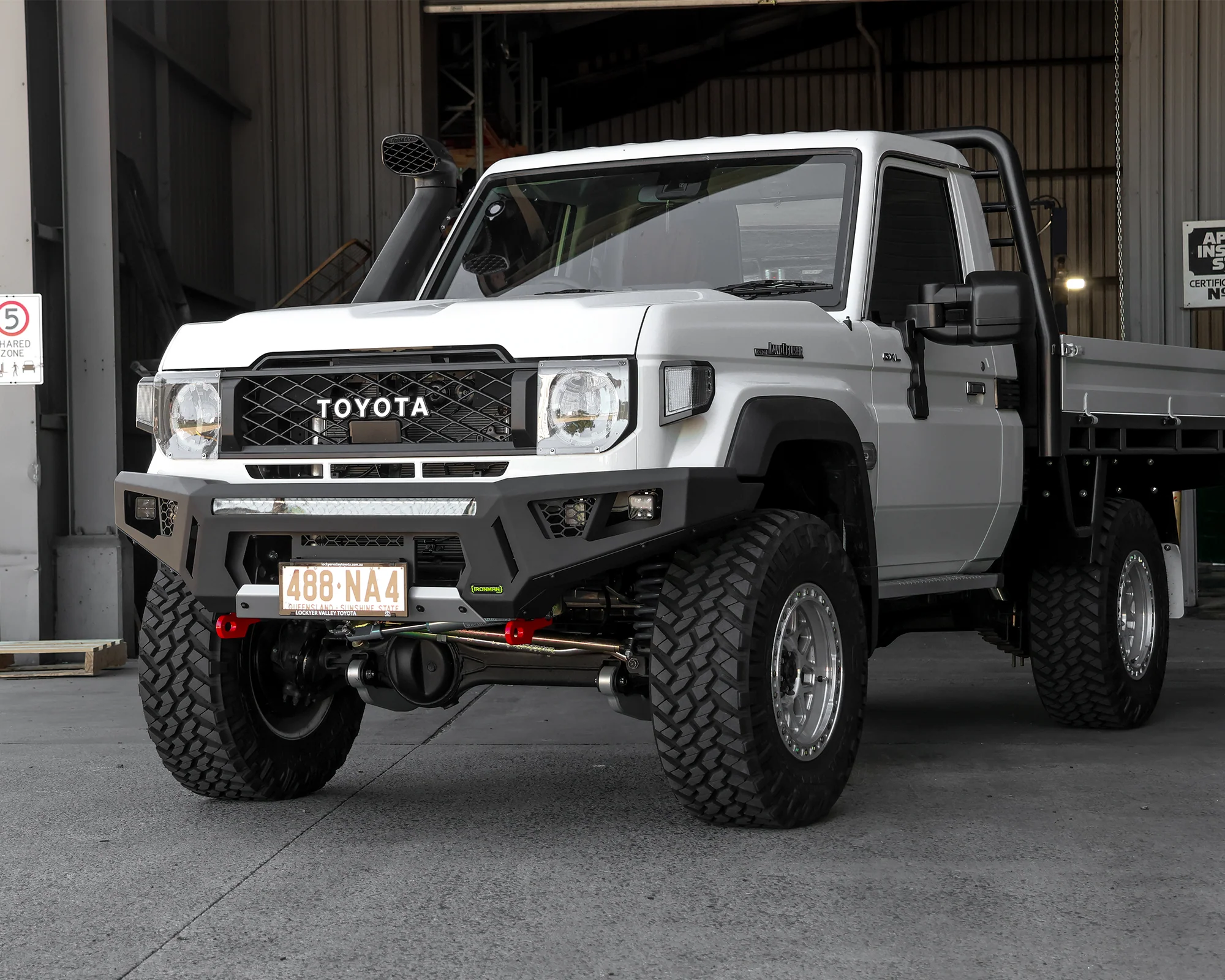 Raid Bull Bar - Image 2