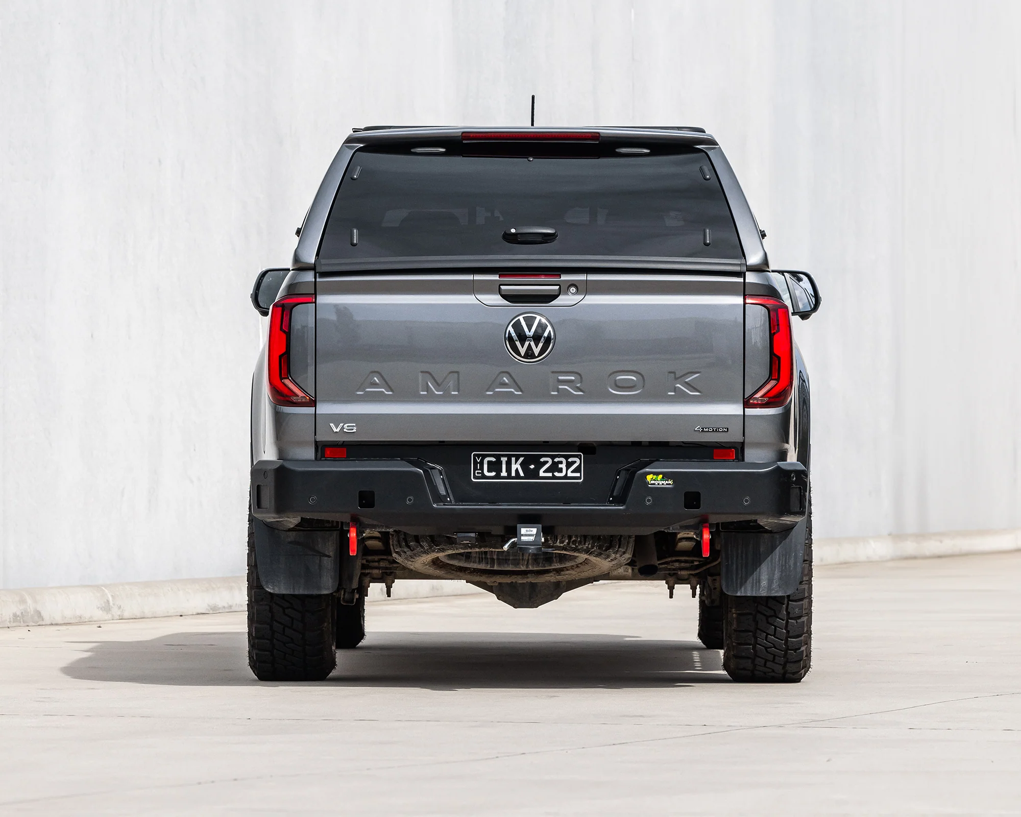 Rear Protection Tow Bar - Image 2