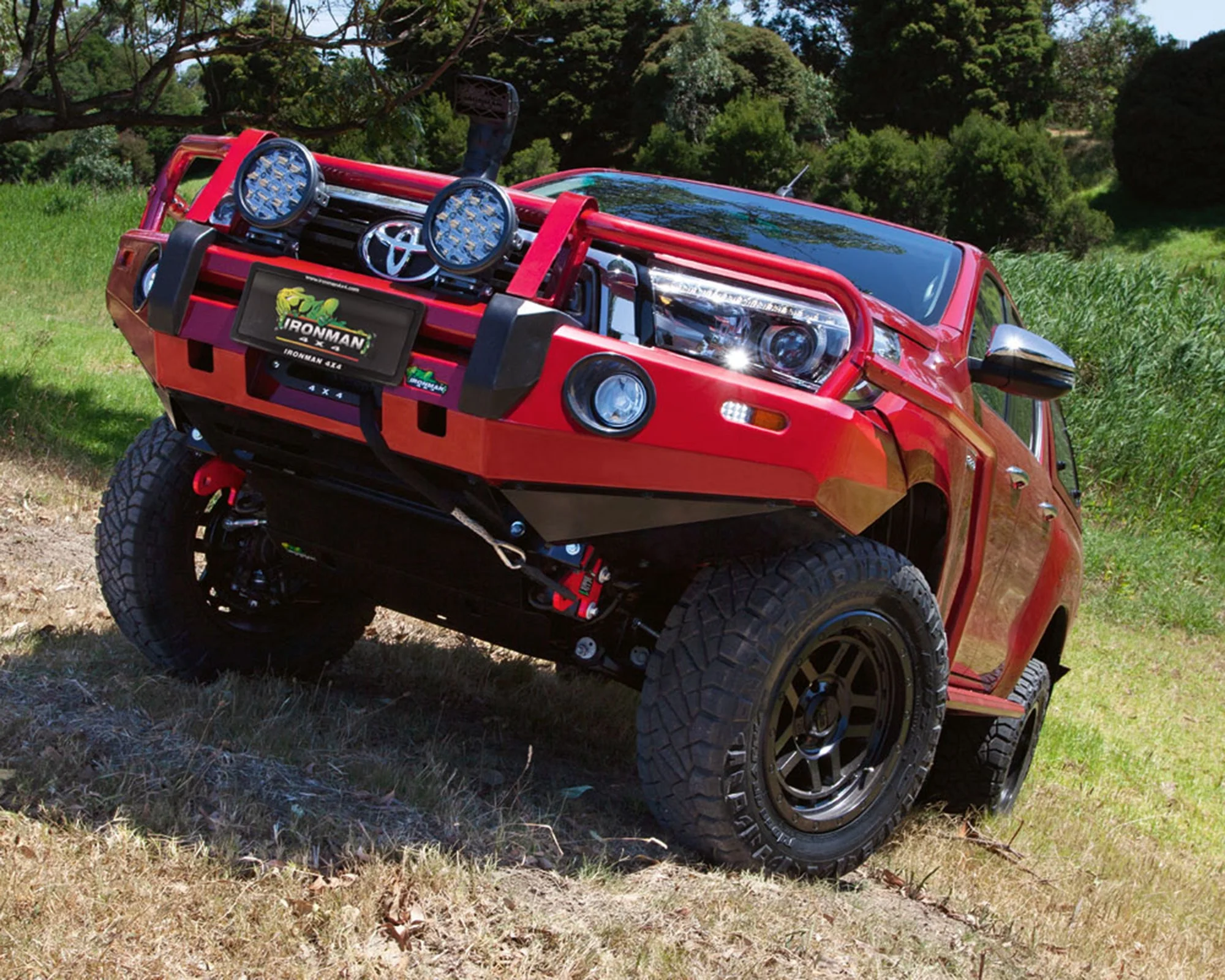 Deluxe Bull Bar - Image 3