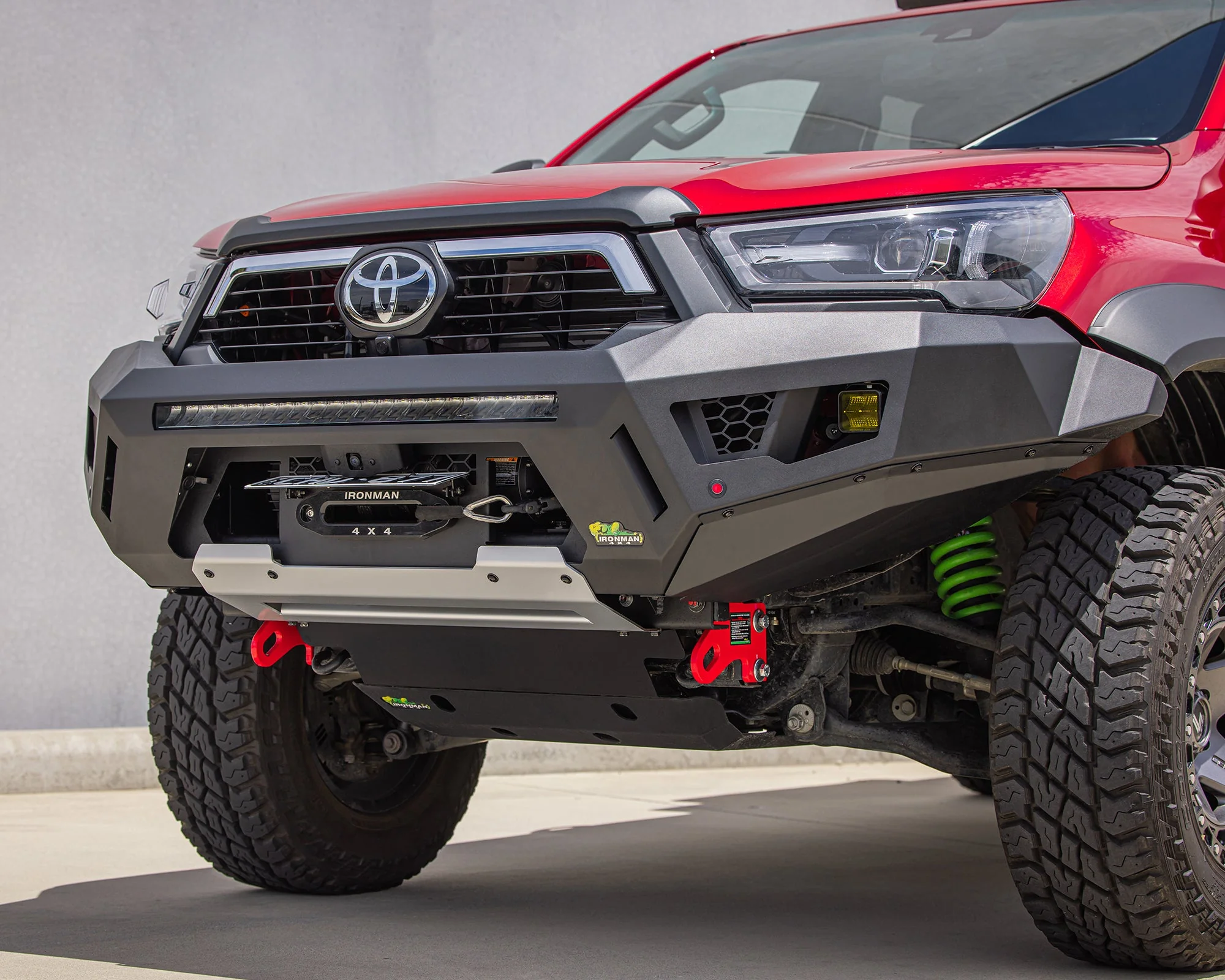 Raid Bull Bar & Lights Kit - Image 2